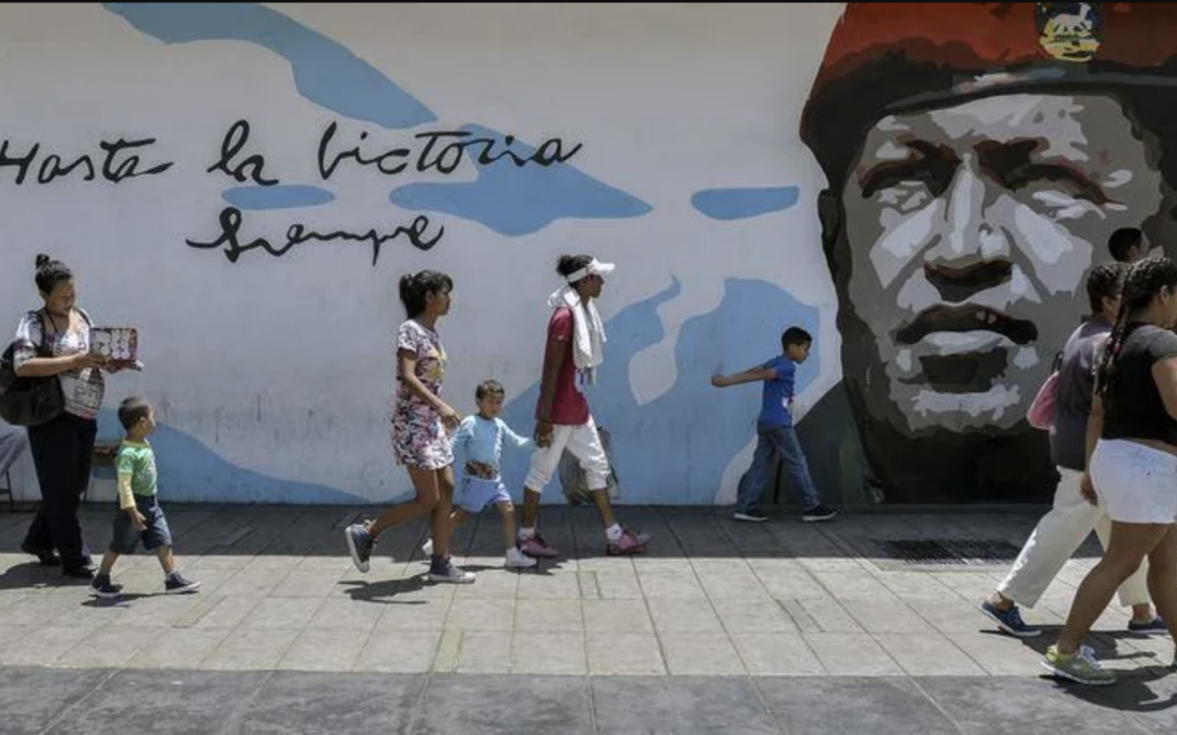 Violencia, inflación, represión, escasez de alimentos y éxodo: el balance de 25 años de chavismo